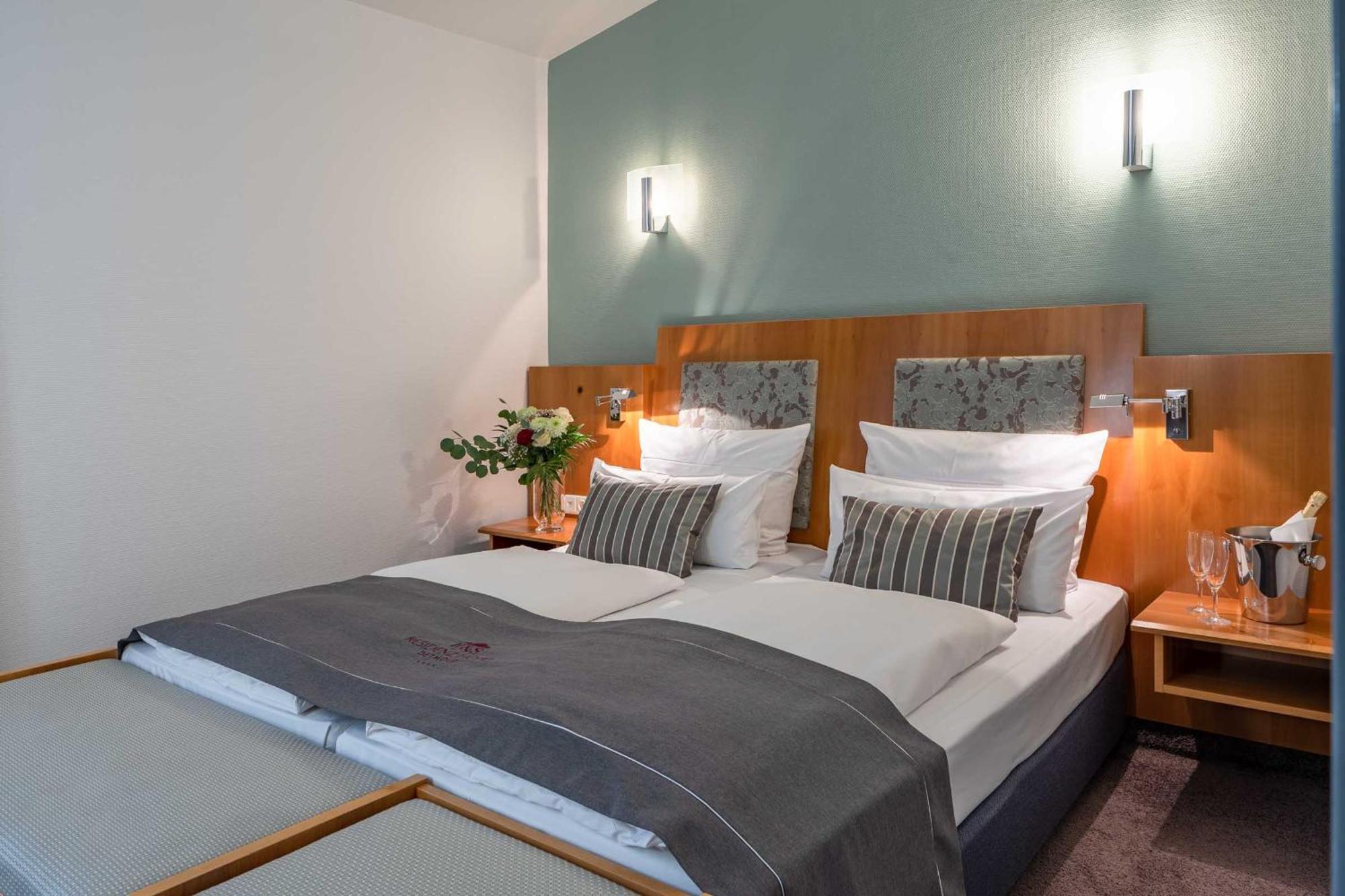 Residenz Hotel Детмольд Екстер'єр фото